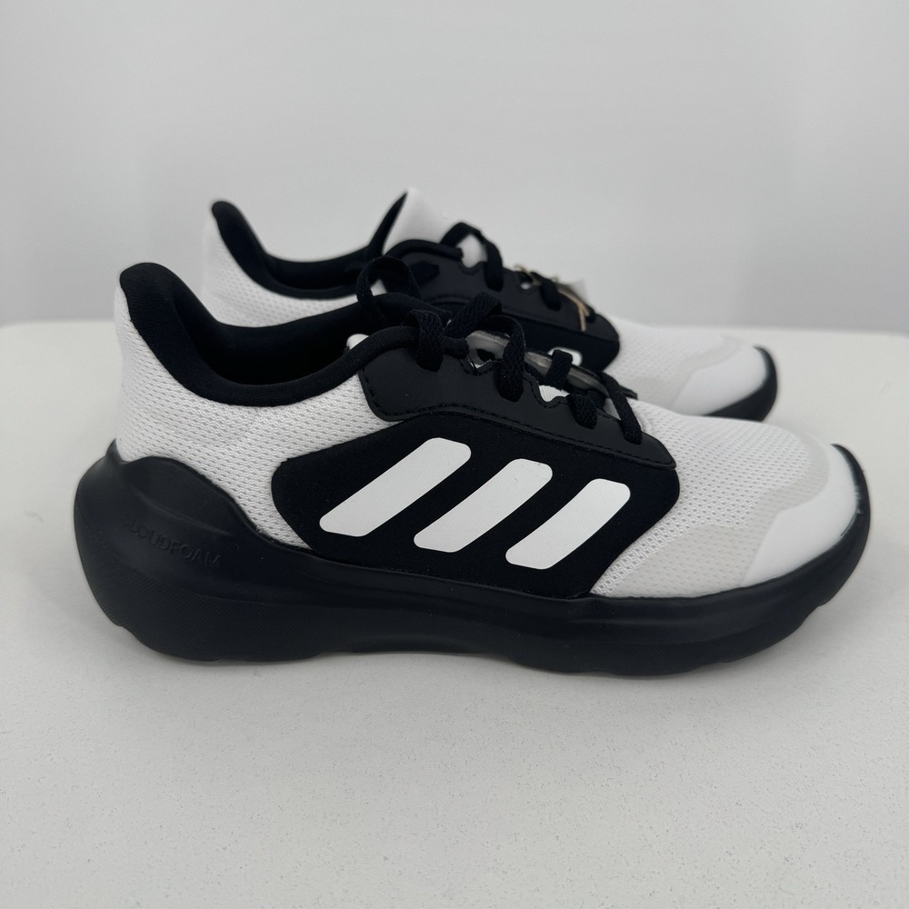 Adidas Kids Tensaur Run 3.0 J Black White Lace Up Running Shoes JR6043 Size 3.5Y